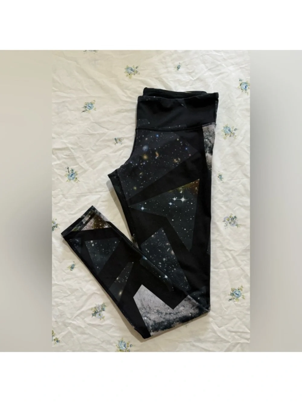 ALO Yoga Galaxy Mosaic High-Rise Leggings - Black & Navy